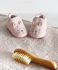 Doudou et Compagnie Coffret chaussons Bébé roses - 0/6 mois> Chaussons