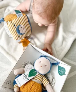 Doudou et Compagnie Cube d'activités Pollen l'abeille en coton BIO 10 X 10 cm><noscript><img width=