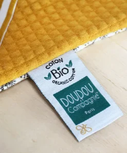 Doudou et Compagnie Doudou bébé ours en coton BIO - 20 cm - modèle aléatoire><noscript><img width=