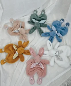 Doudou et Compagnie Lapin DOUDOU® - Doudou lapin Beige - 29 cm><noscript><img width=