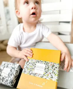 Doudou et Compagnie Peluche musicale Lion - BOH'AIME -><noscript><img width=