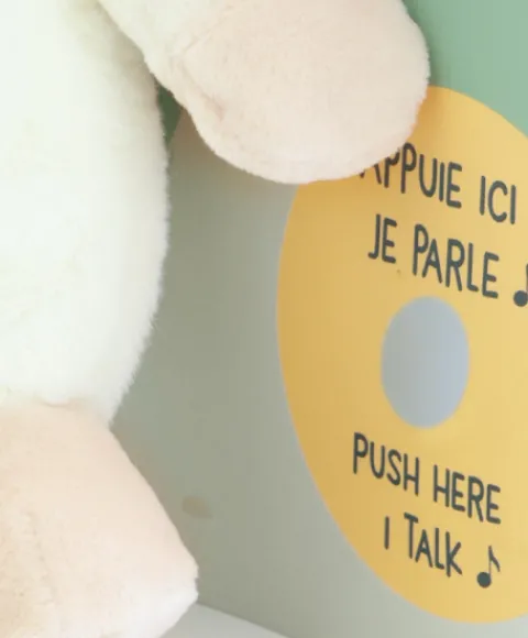 Doudou et Compagnie Peluche poule - 17 cm - DOUDOU de la ferme avec boite sonore> Peluches